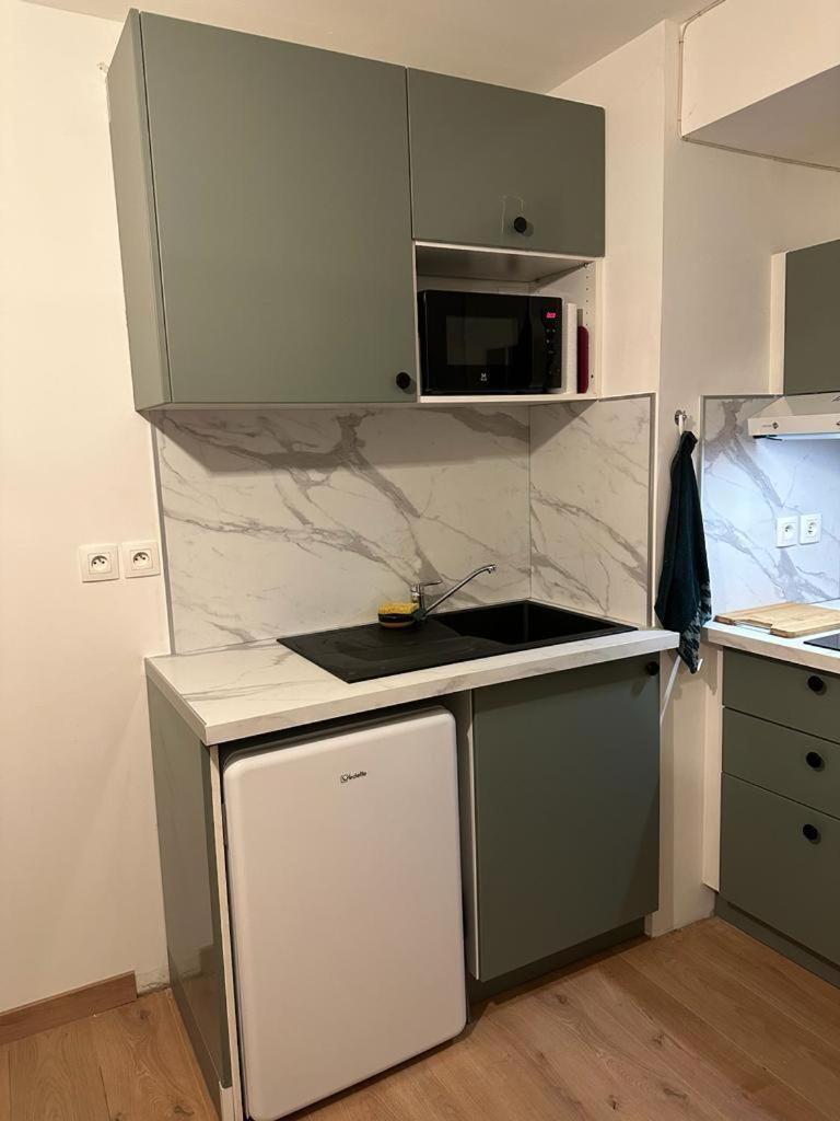 Appart 500 M Centre Ville - Gare Суассон Екстер'єр фото
